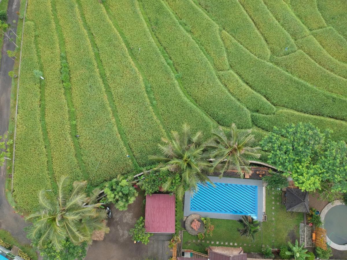 Peraja Bungalows Loyok Sangyang Exteriör bild
